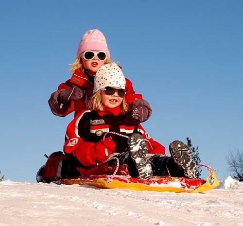 12 Awesome Fun Activities To Do With Kids This Winter